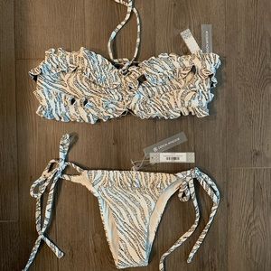 Devon Windsor Gigi top & Cara bottoms